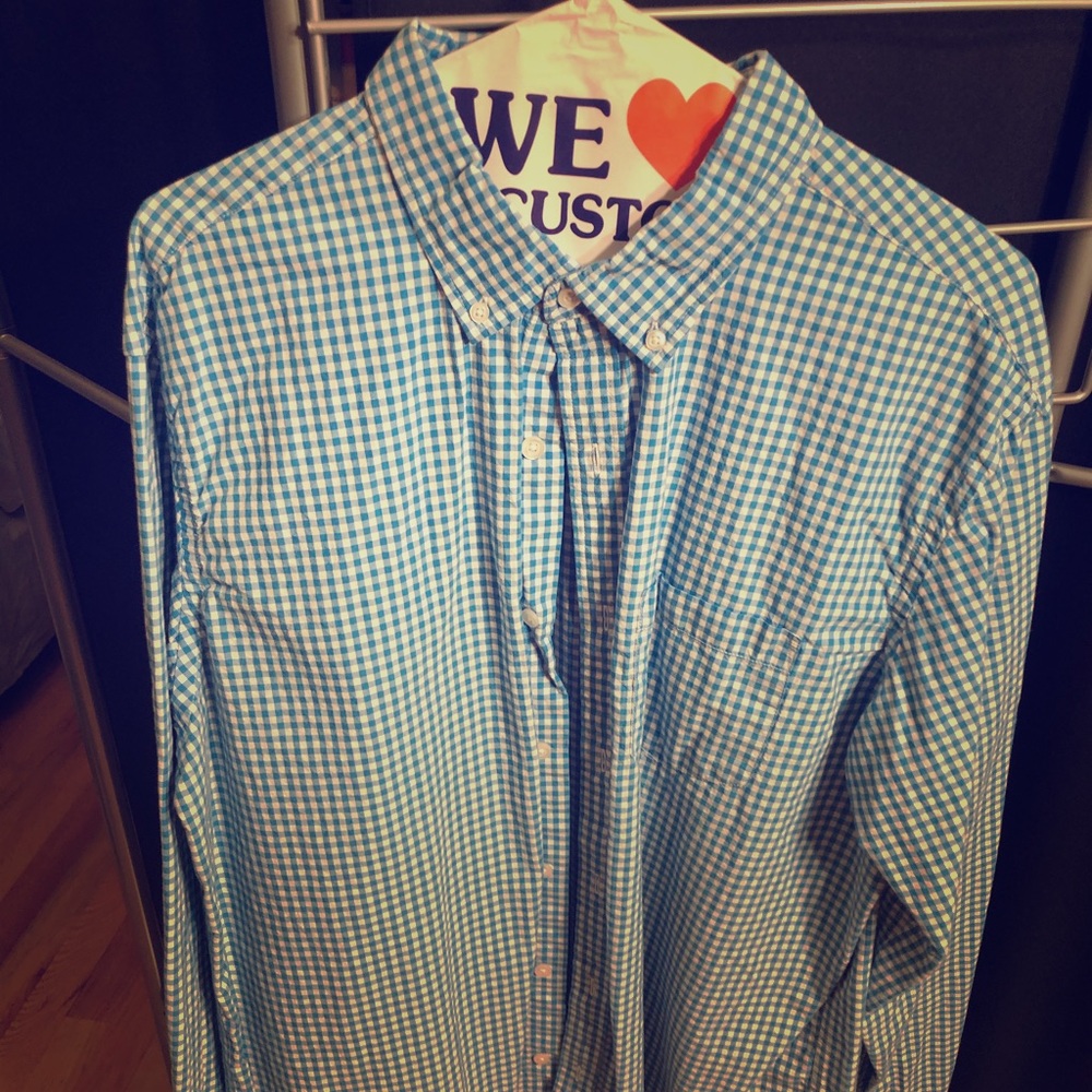 Old navy large blue and white plaid button down